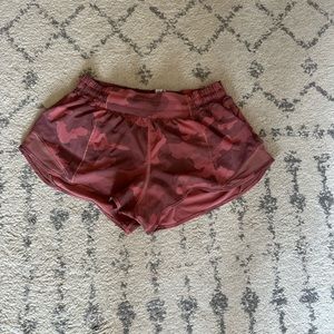 Lululemon hotty hot shorts